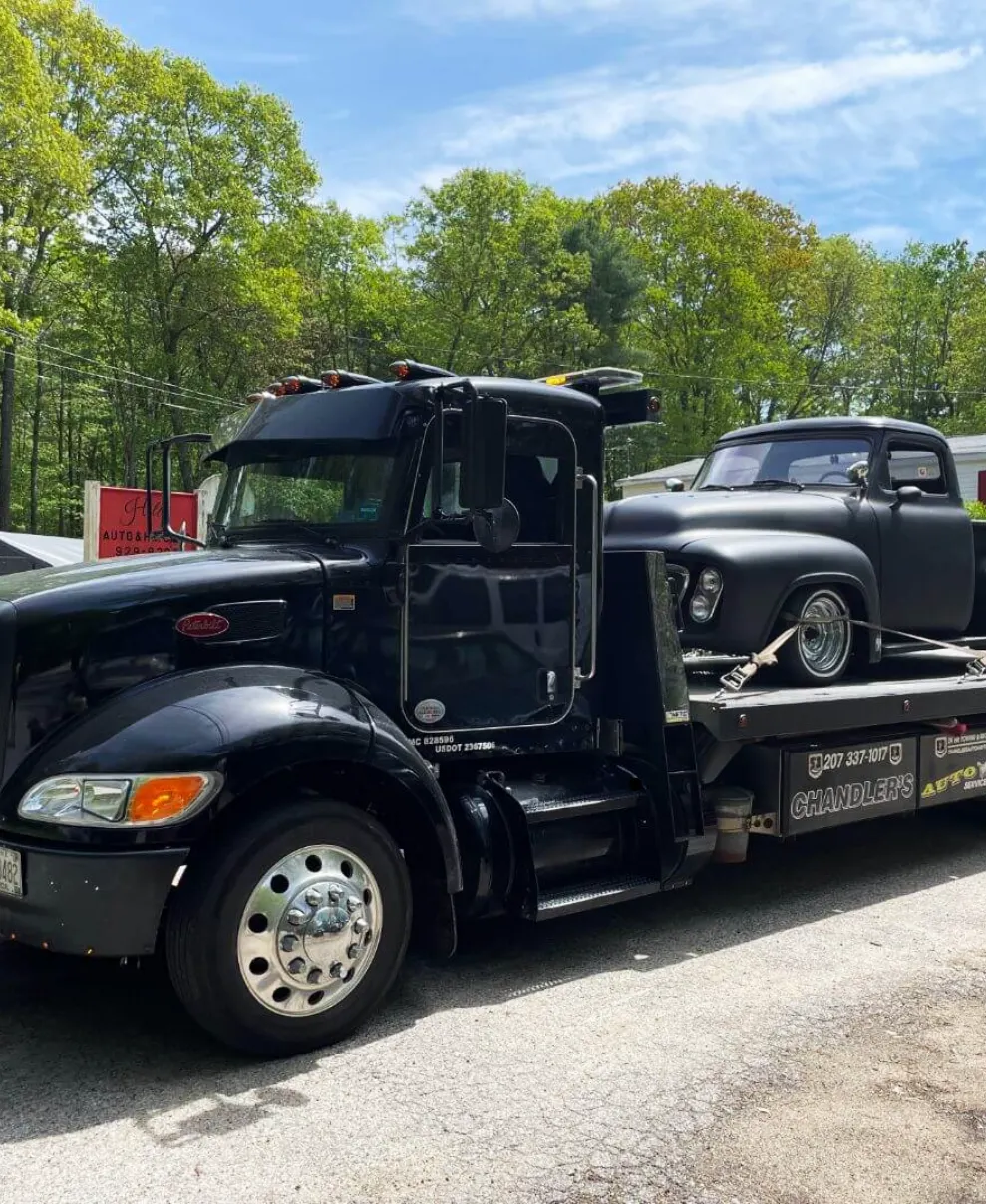 Heavy duty towing service in houston